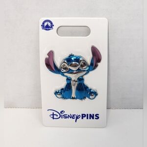 Disney 2024 Sculpted Metallic Collection Official Trading Pin STITCH - New